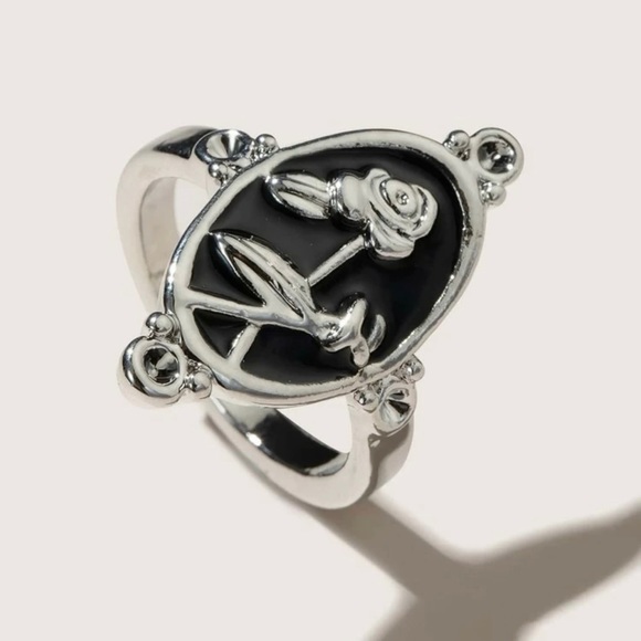 NWT Oval Rose Ring 8 1/2 Black Silver - Picture 1 of 3